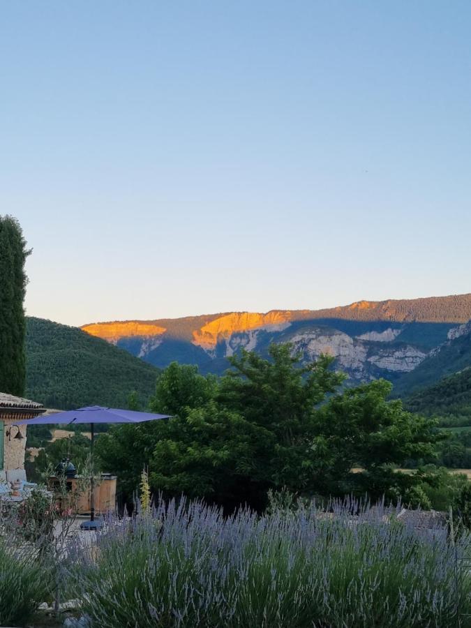 Bed and Breakfast Mas Tulipe De Soie Bevons Esterno foto