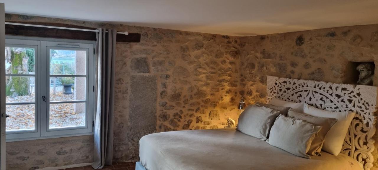 Bed and Breakfast Mas Tulipe De Soie Bevons Esterno foto
