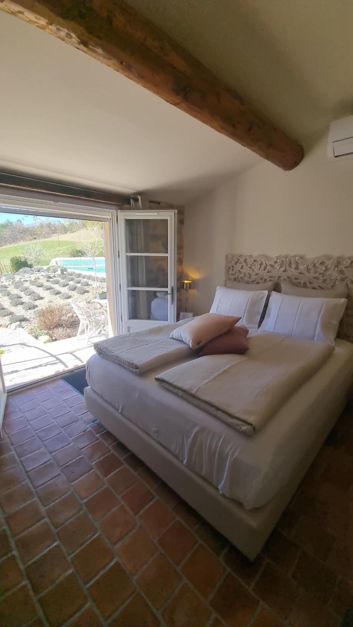 Bed and Breakfast Mas Tulipe De Soie Bevons Esterno foto