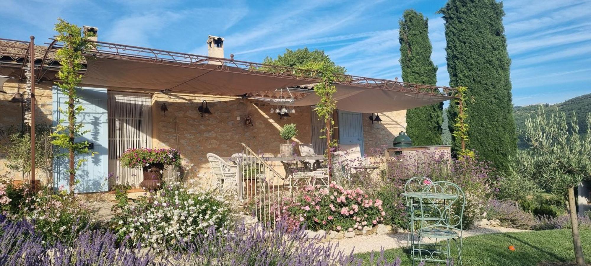 Bed and Breakfast Mas Tulipe De Soie Bevons Esterno foto