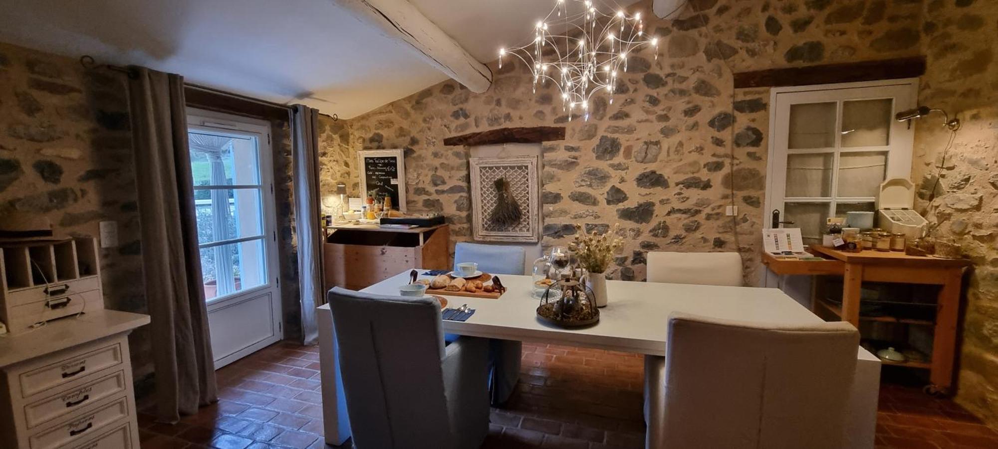 Bed and Breakfast Mas Tulipe De Soie Bevons Esterno foto